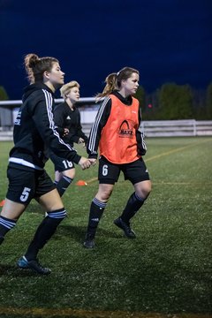 Bild 22 - Frauen VfR Horst - Holstein Kiel : Ergebnis: 0:11